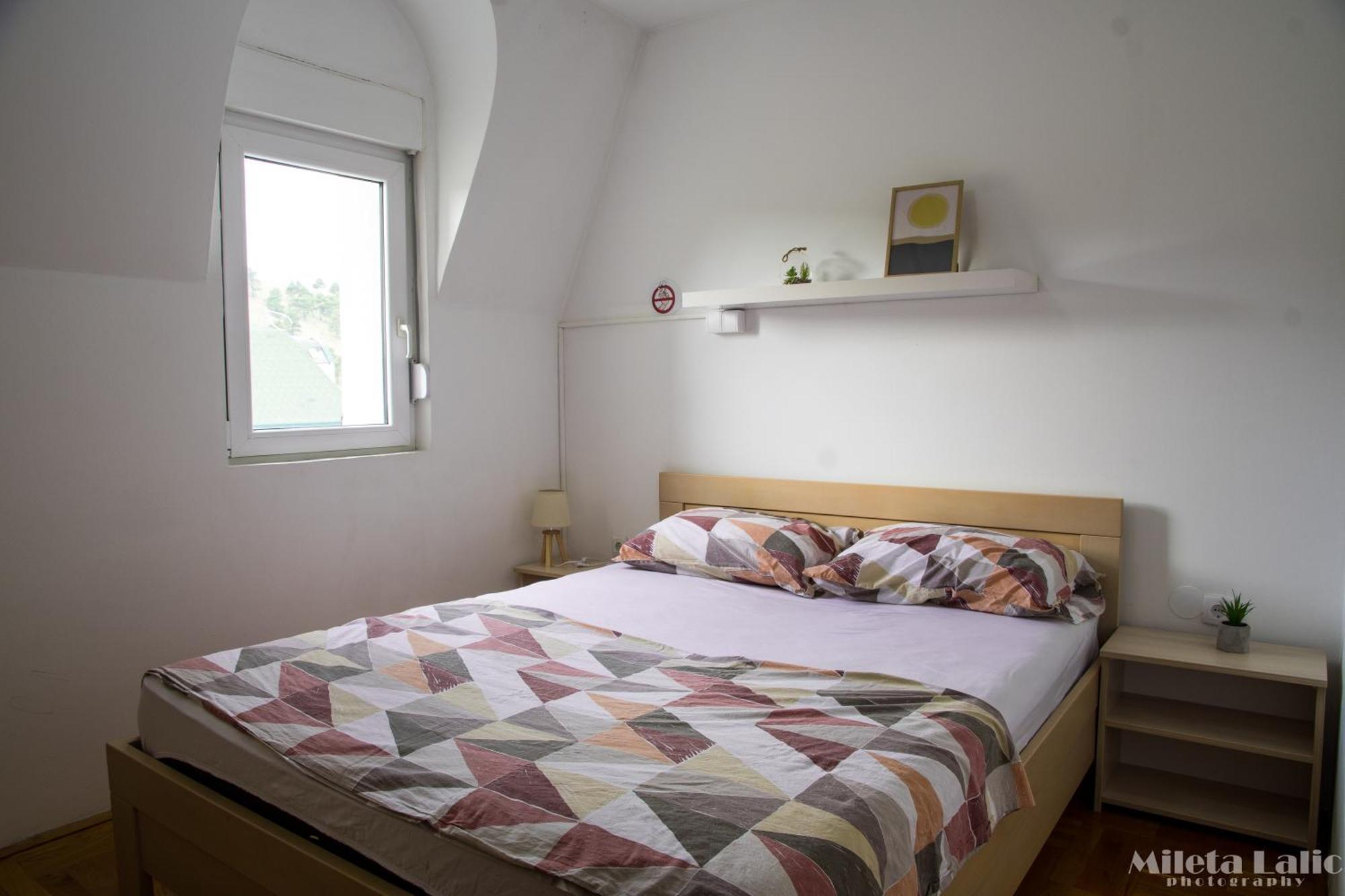 Sunny 412 Apartment Podgorica Buitenkant foto